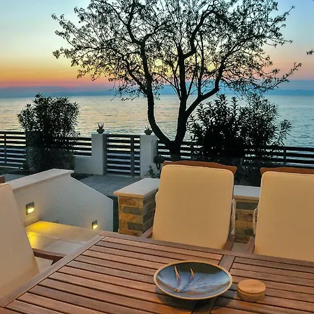 Balconies On Sea - The Garden بيت للعطل *